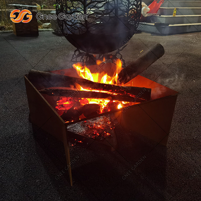 Pembakaran Kayu Corten Steel Metal Garden Fire Pit &amp; BBQ