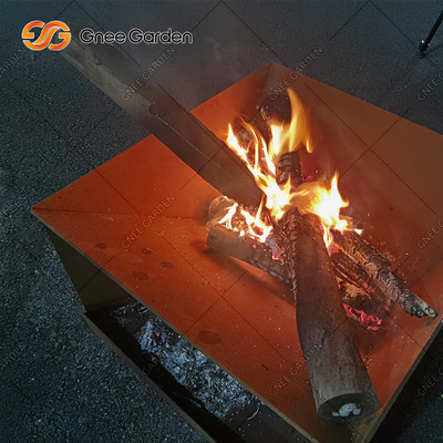 Pembakaran Kayu Corten Steel Metal Garden Fire Pit &amp; BBQ