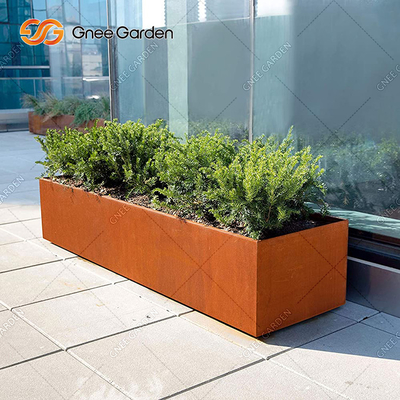 Penanam Logam Luar Ruangan Besar Persegi Corten Steel Pot Bunga Disesuaikan