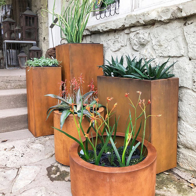 Sesuaikan Corten Steel Planter Pot Bunga Besar Luar Ruangan Logam Persegi