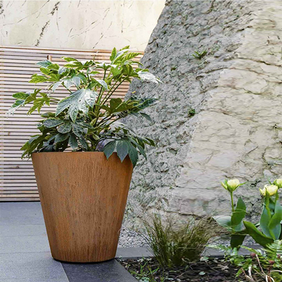 Ketebalan 0.5mm Sampai 20.0mm Corten Outdoor Metal Planter tahan aus