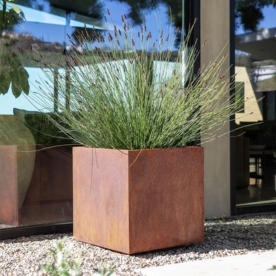 Metalik 1.2mm Corten Steel Planter Box Rectangular Flower Pots bukti abrasi
