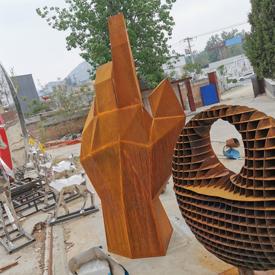 175cm Ornamen Taman Logam Berkarat Patung Baja Corten Untuk Dekorasi Taman