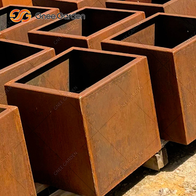 Kotak Penanam Logam Pedesaan Baja Corten Persegi Pemotongan Laser