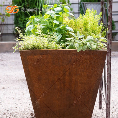 Laser Cut Corten Steel Penanam Logam Besar Luar Ruangan Disesuaikan