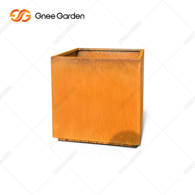 Bentuk Persegi Cubic Corten Steel Planter Pot Bunga Logam Untuk Taman
