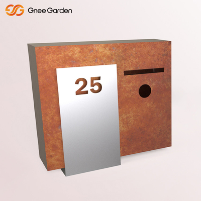 Kotak Surat Baja Corten Luar Tahan Karat Desain Antik 1000 * 800mm