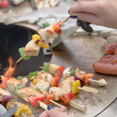 Corten Steel Outdoor Fire Pit Steel BBQ Grill Terbakar Untuk Piknik Berkemah