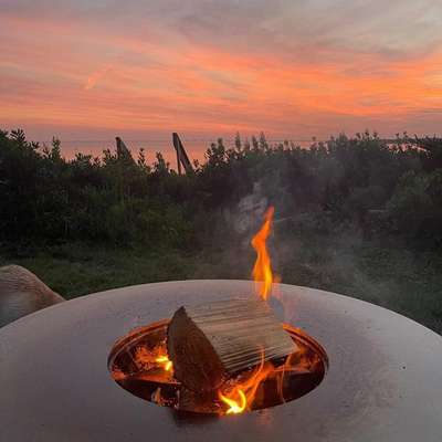 Arang Barbeque Grill Outdoor Corten Steel Fire Pit BBQ Dengan Cooking Grill