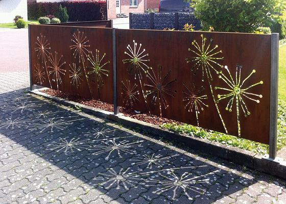 Pemotongan Laser Pola Dandelion Dekorasi Layar Taman Baja Corten