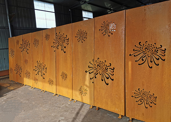 3mm Krisan Pola Ornamen Taman Logam Panel Potong Laser Baja Corten