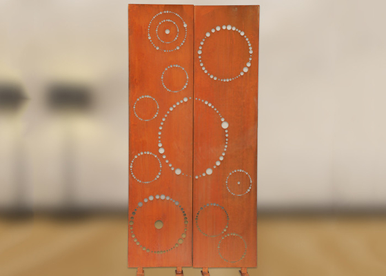1800x900mm Ornamen Taman Logam Corten Steel Layar Dekoratif Pola Lingkaran