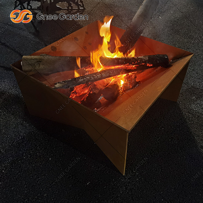 Garden Wood Burning Corten Steel Firepit untuk Berkemah di Halaman Belakang