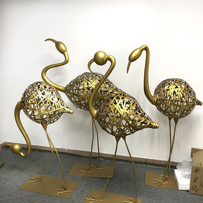 Tema Hewan Cermin Patung Stainless Steel 2m Dekorasi Luar Ruangan